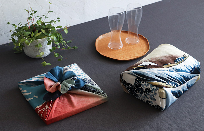 二巾 浮世絵レーヨンちりめん友禅 浪裏に富士 ベージュ