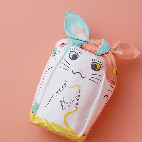 48 どうぶつコチャエ ネコ ピンク/ブルー　ギフトラッピングした様子