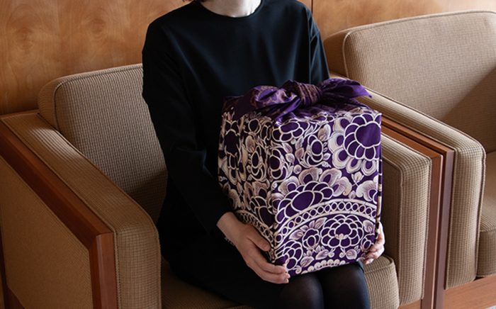 映画 兄を持ち運べるサイズに 骨壺